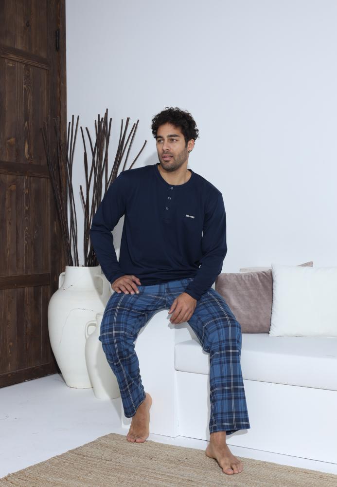 Pijama Barbati ,Maneca si Pantaloni Lungi,Culoare Bleumarin cu Albastru,Engros